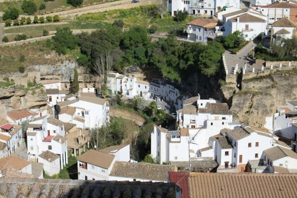 Alojamiento Rural Carmen Setenil De Las Bodegas 外观 照片